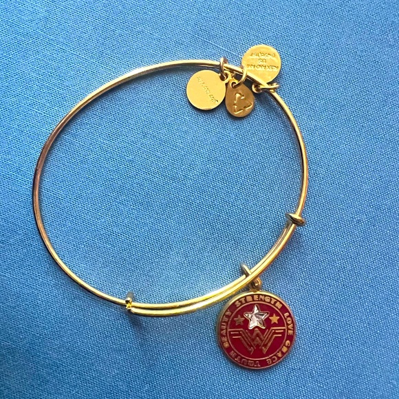 ALEX AND ANI WONDER WOMAN BRACELET - Picture 1 of 1